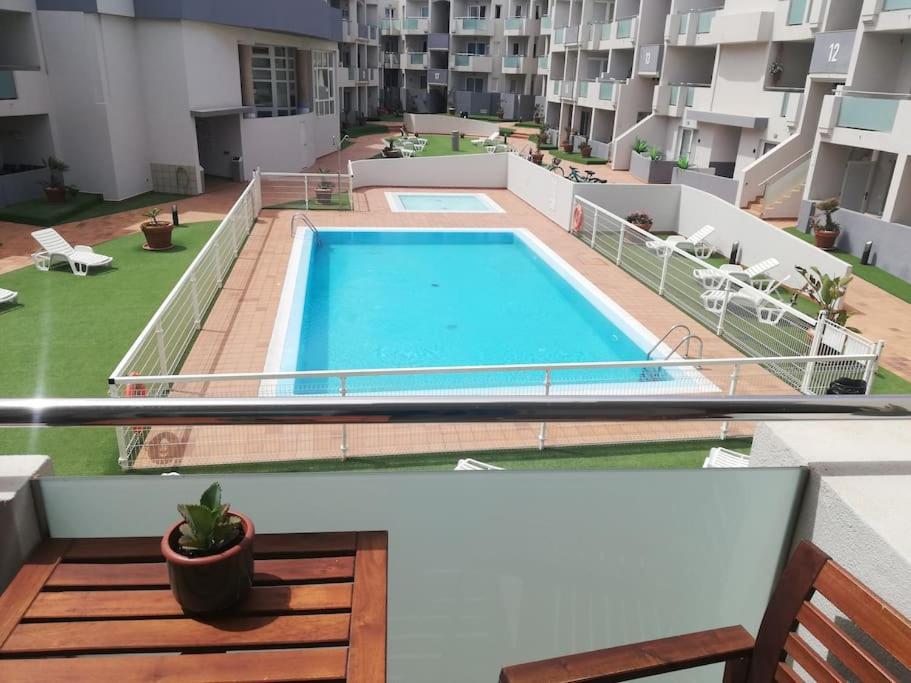 Blue Ocean Corralejo: Sunny Terrace, Pool, Wifi Apartment Exterior foto