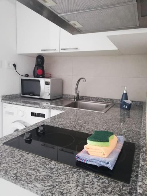 Blue Ocean Corralejo: Sunny Terrace, Pool, Wifi Apartment Exterior foto