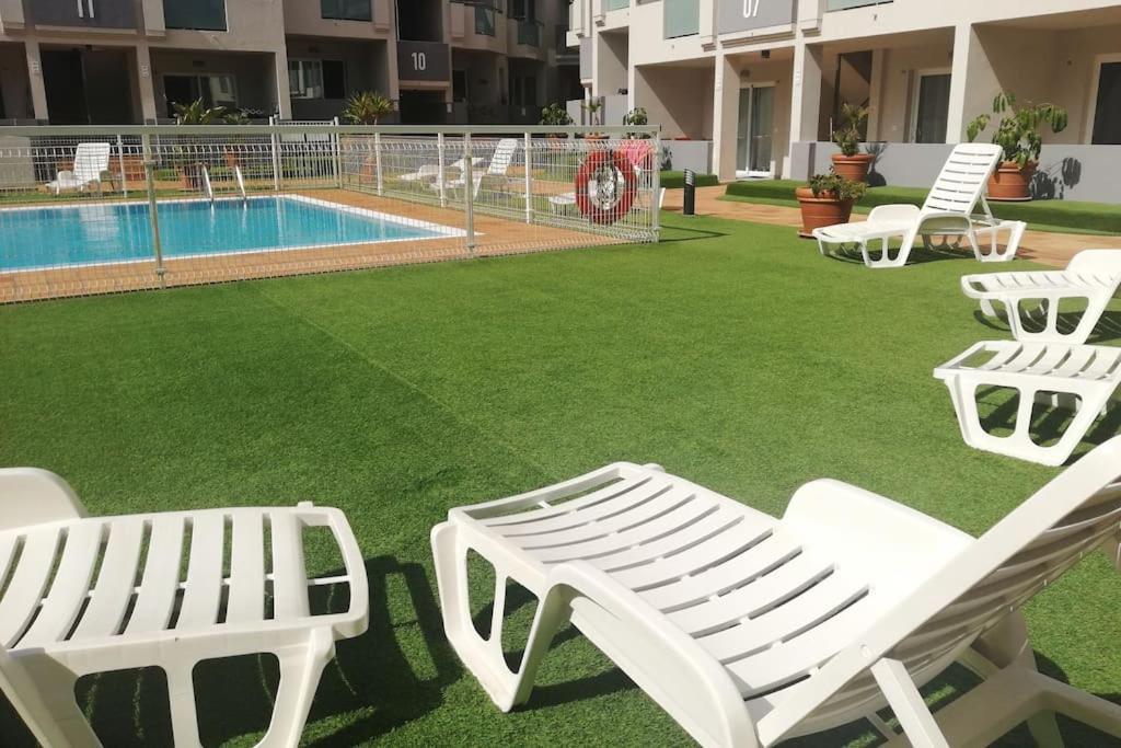 Blue Ocean Corralejo: Sunny Terrace, Pool, Wifi Apartment Exterior foto
