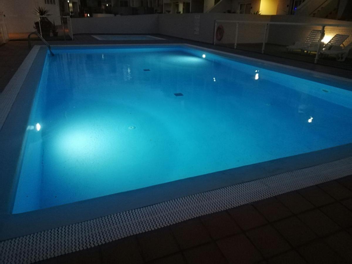 Blue Ocean Corralejo: Sunny Terrace, Pool, Wifi Apartment Exterior foto