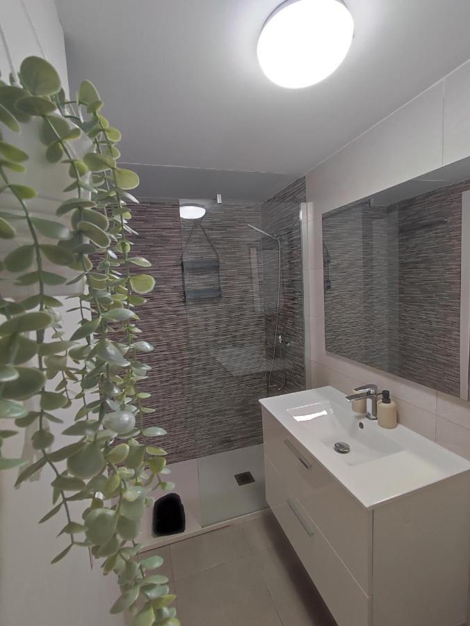Blue Ocean Corralejo: Sunny Terrace, Pool, Wifi Apartment Exterior foto